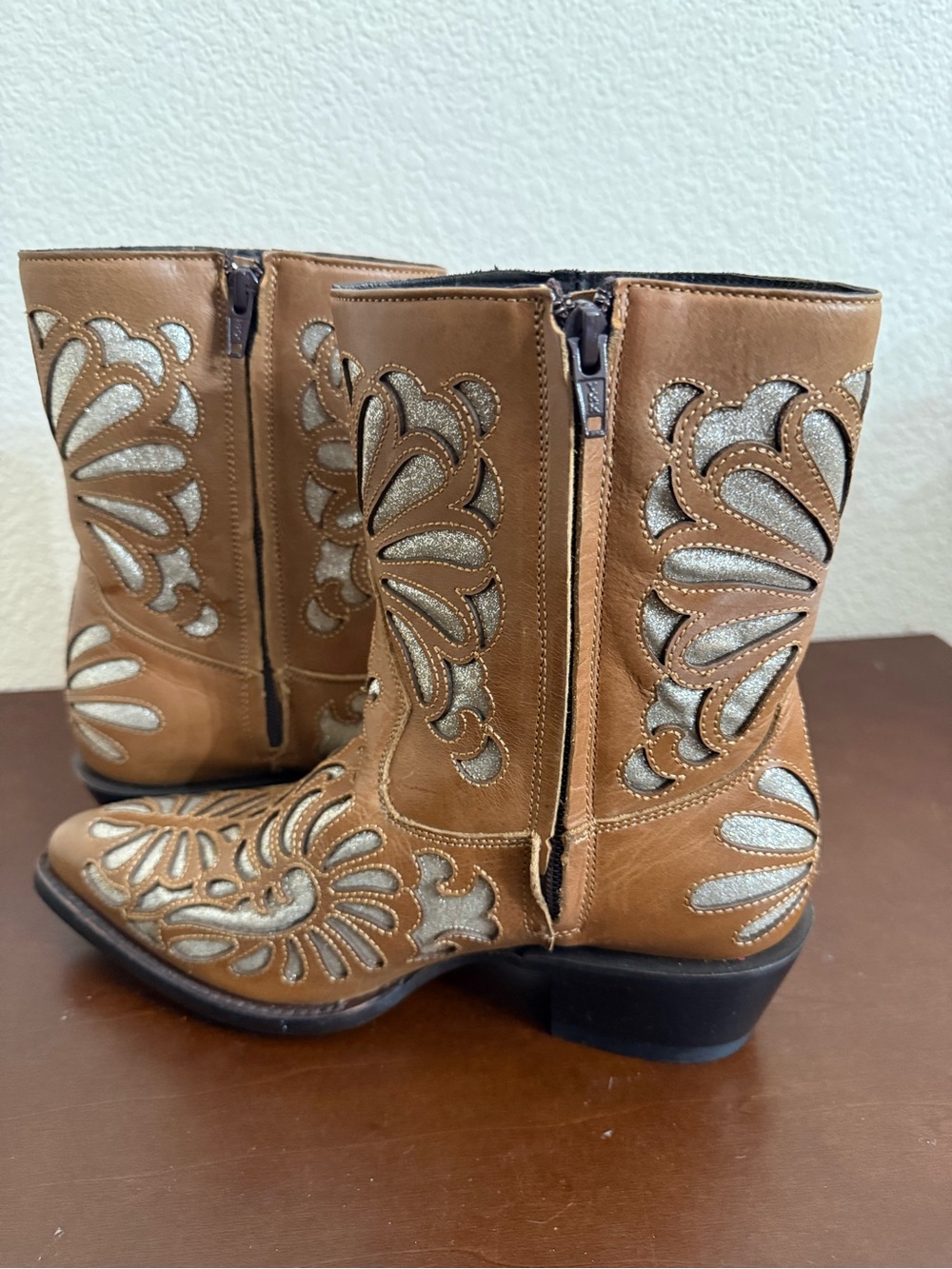 J.B. Dillon Reserve Tan Silver Glitter Fringe Western Cowgirl Boots 7B EUC - Picture 6 of 14